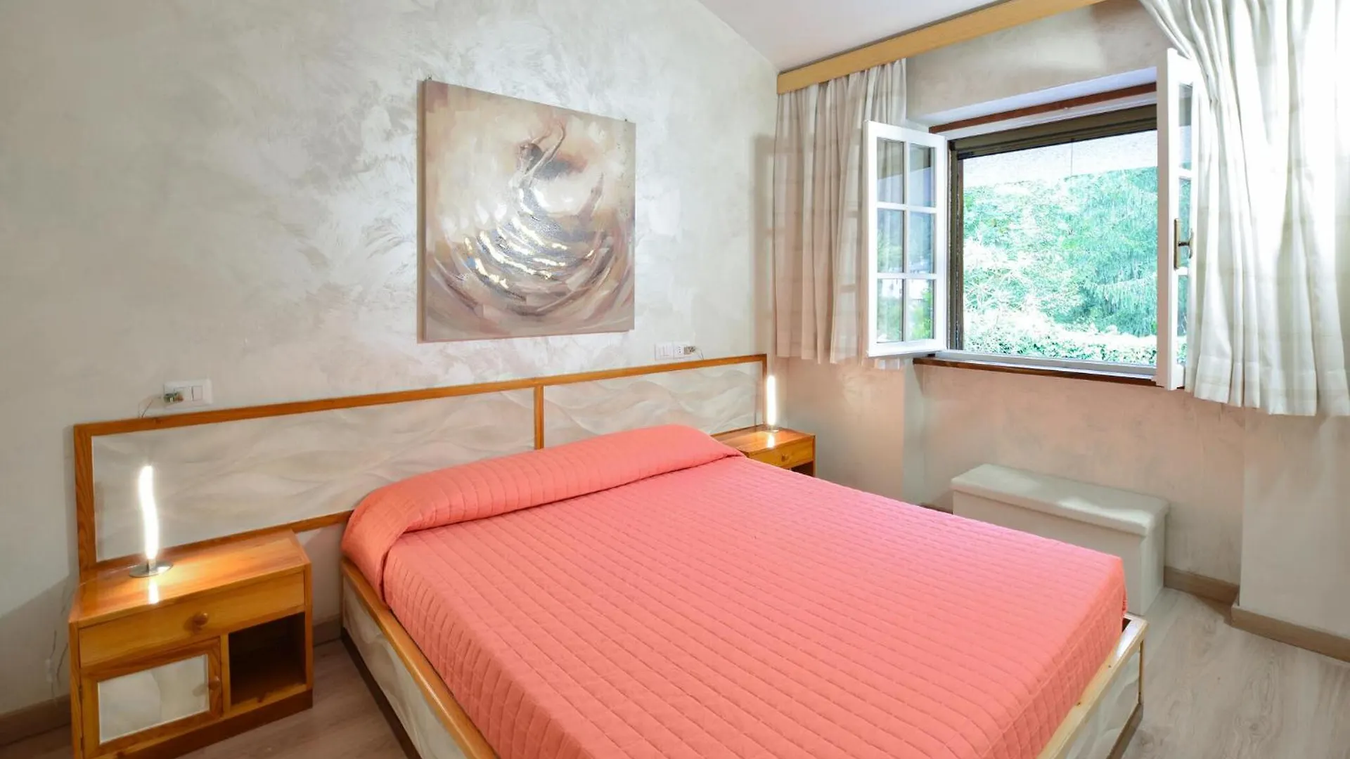 4 Bedroom Stunning Apartment In Bordogna Roncobello